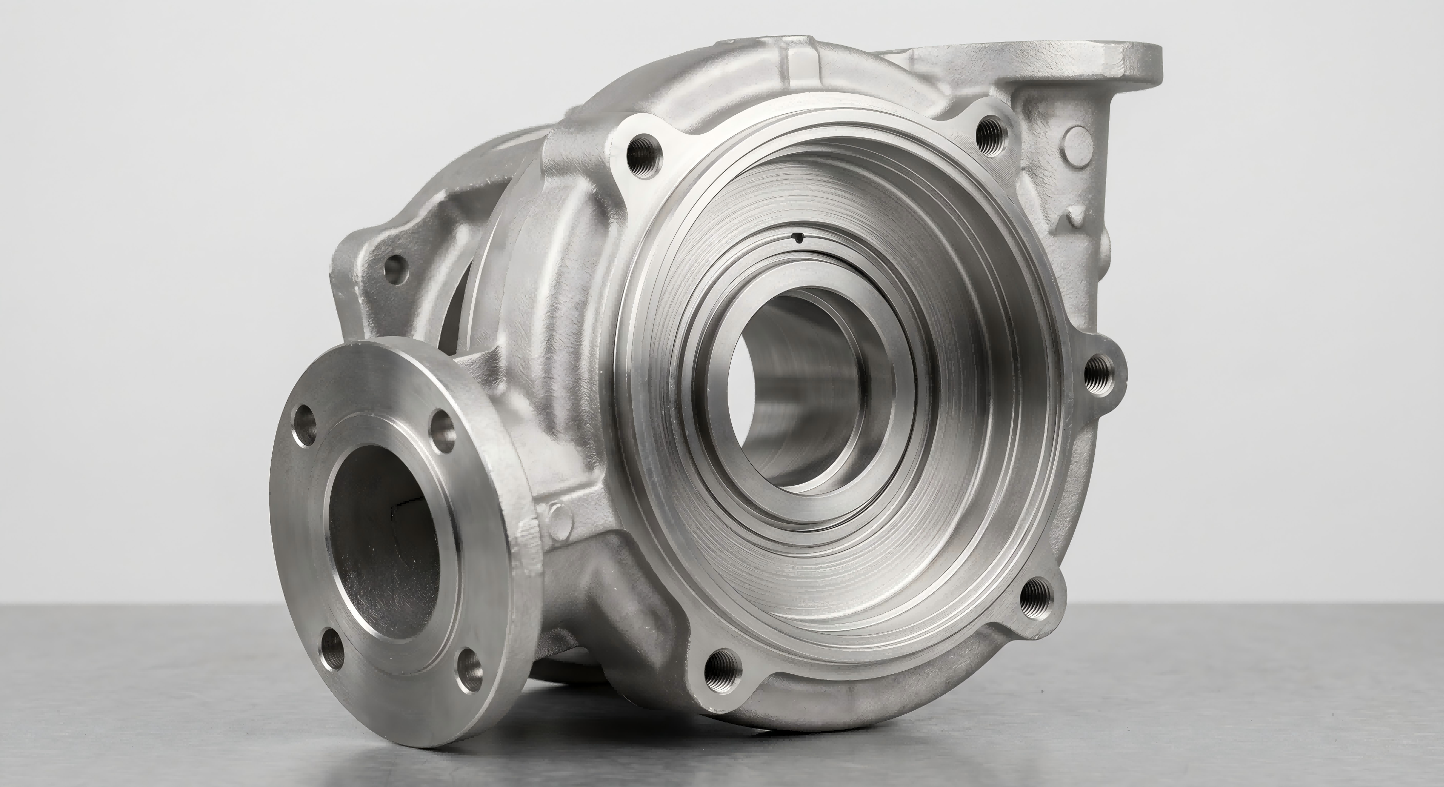 Precision CNC machined bore and bearing seat on cast component
